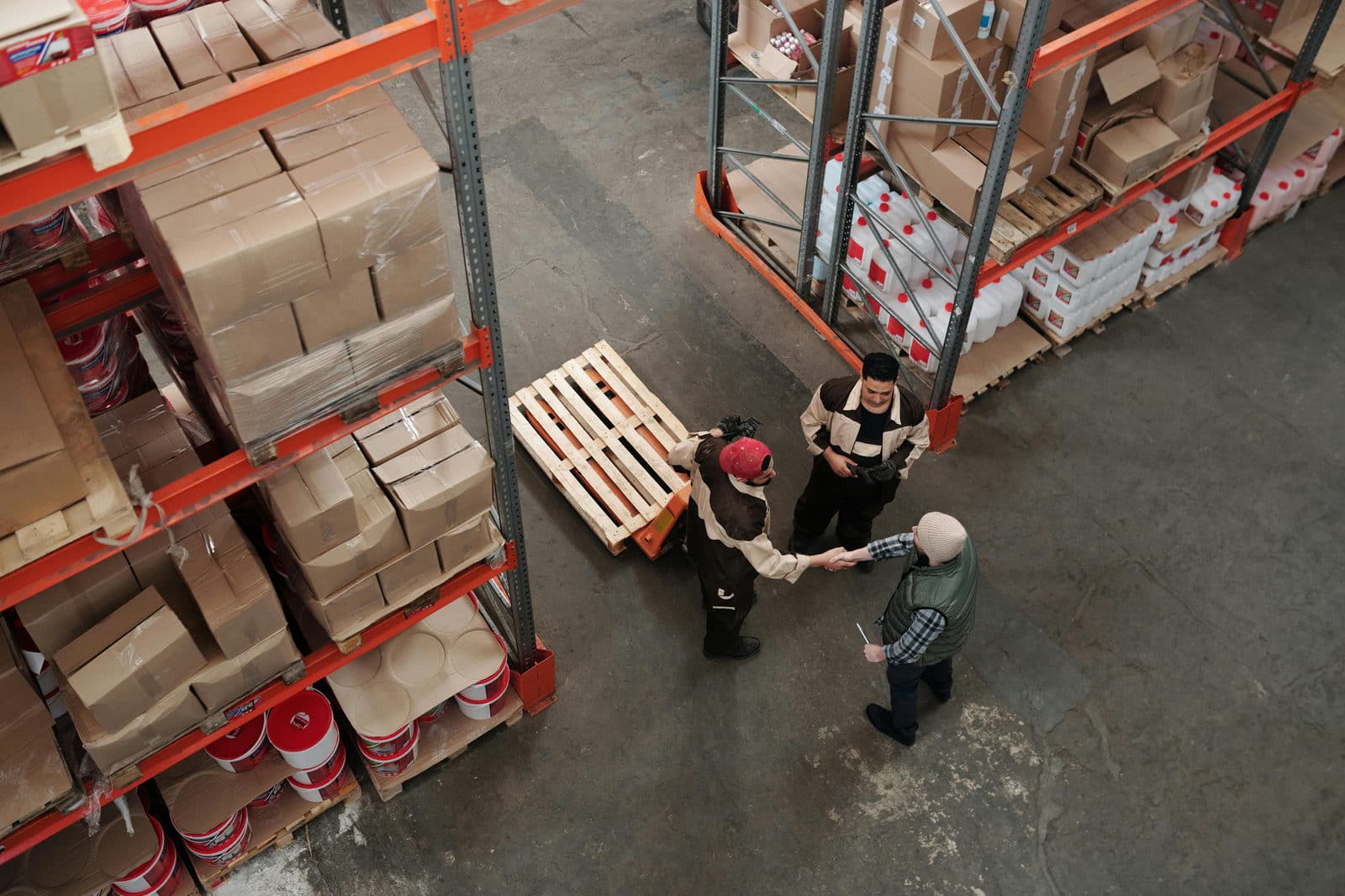 Le manager d'unité marchande assure aussi la gestion des stocks du point de vente